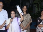 Mamata Banerjee announces removal of Kolkata CP and a cop, two health officials agreeing to doctors' demands