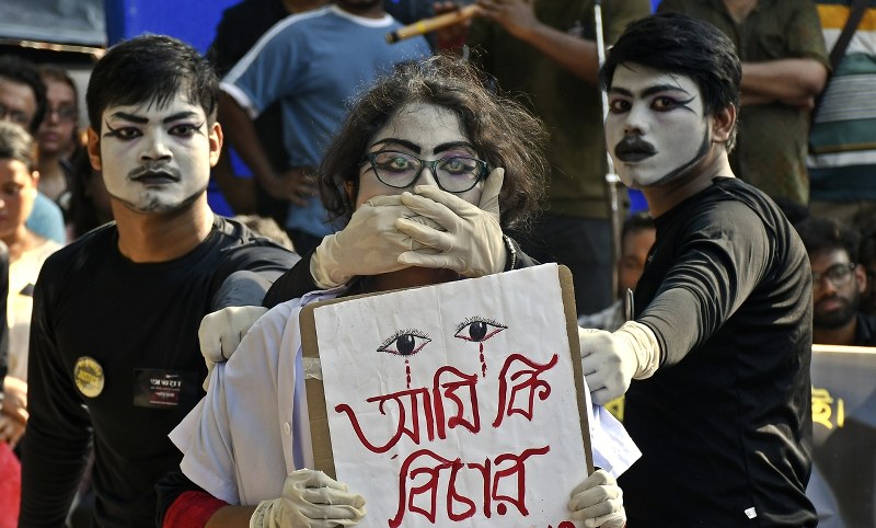 In images: Junior doctors organise massive protest rally in Kolkata