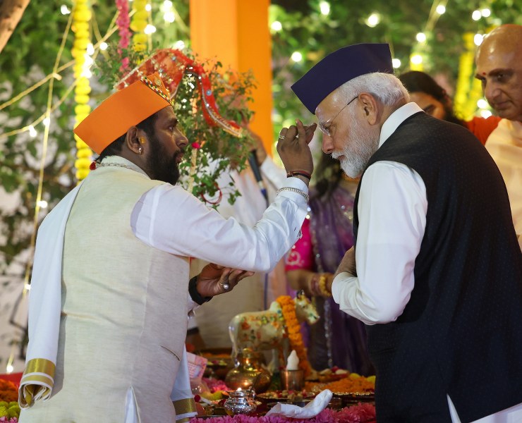 PM Modi attends Igas festival celebrations at Anil Baluni’s house in Delhi