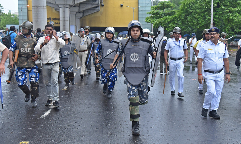 Kolkata witnesses historic protest by united football fans of sworn rivals East Bengal and Mohun Bagan against RG Kar rape-murder