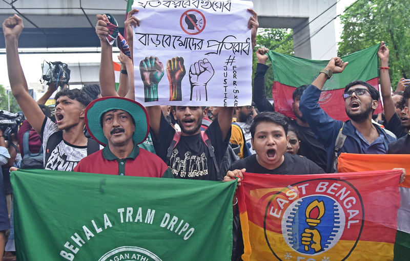 Kolkata witnesses historic protest by united football fans of sworn rivals East Bengal and Mohun Bagan against RG Kar rape-murder