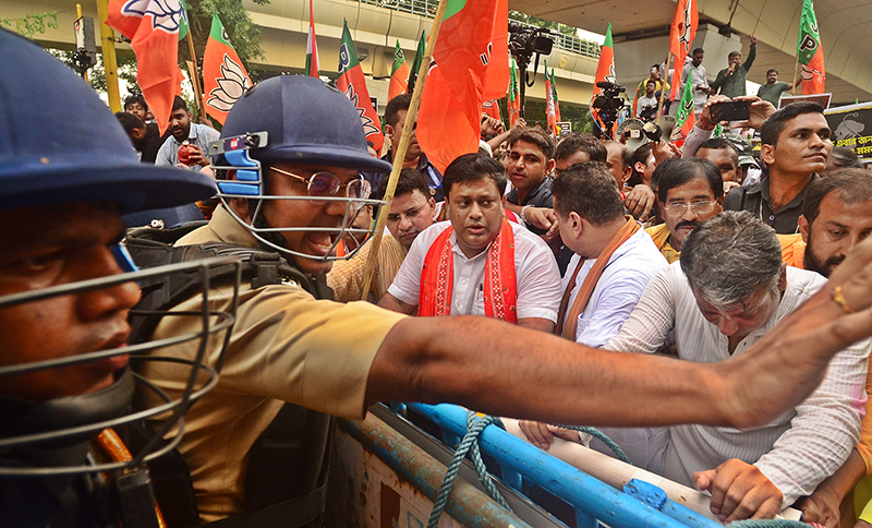 West Bengal BJP leaders lead protest march to Swasthya Bhawan demanding justice for RG Kar rap-murder victim