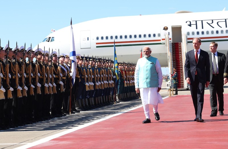 Narendra Modi arrives in Russia