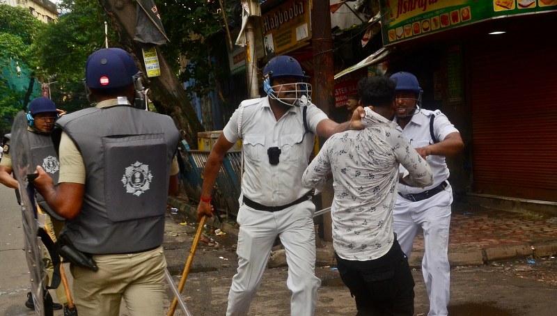 March to Nabanna: Protesters, police fight pitched battles in Kolkata over RG Kar rape-murder