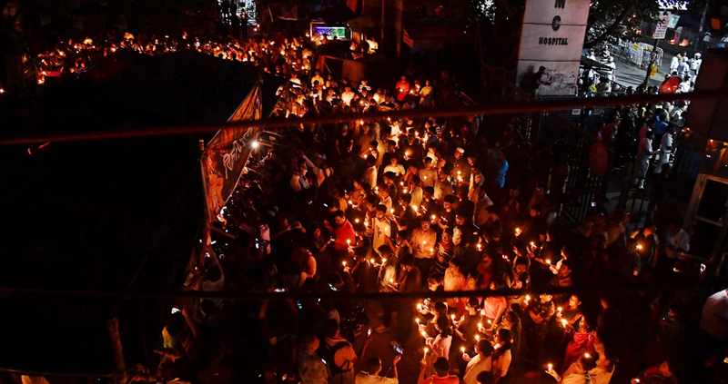 Reclaim the Night 2: Kolkata cries justice in second vigil for RG Kar victim