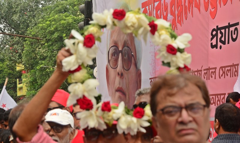 Red Salute: Snapshots of the last journey of Buddhadeb Bhattacharjee