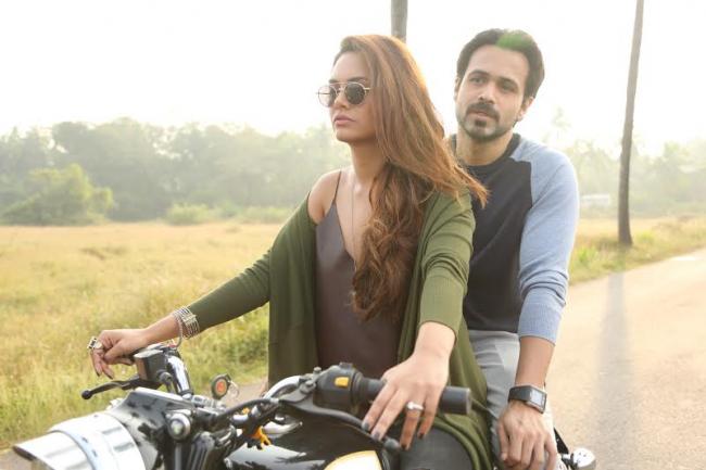 Esha Gupta takes Emraan Hashmi for a bike ride