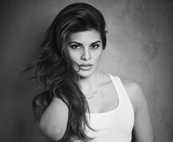 Jacqueline Fernandez To Buy House For Her Mother In Malaysia