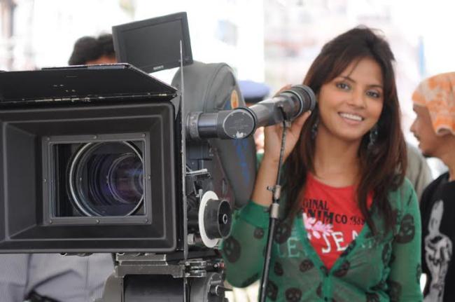 First Song from Neetu Chandra's 'Once Upon A Time In Bihar' launched