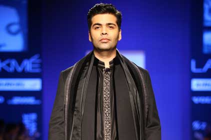 Karan Johar appreciates SRK for his performance in 'Fan'