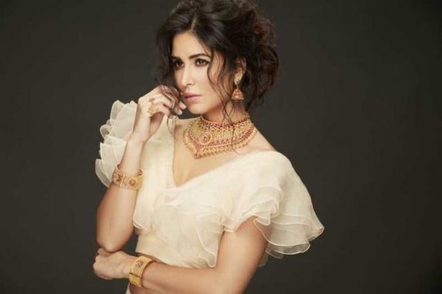 Katrina Kaif urges people to abstain from using plastic for oceans