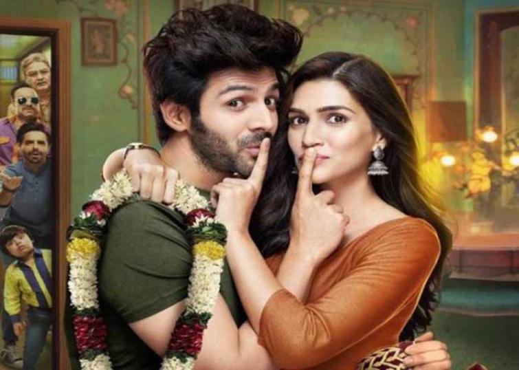 Luka Chuppi makers release Photo song, features Kriti Sanon, Kartik 