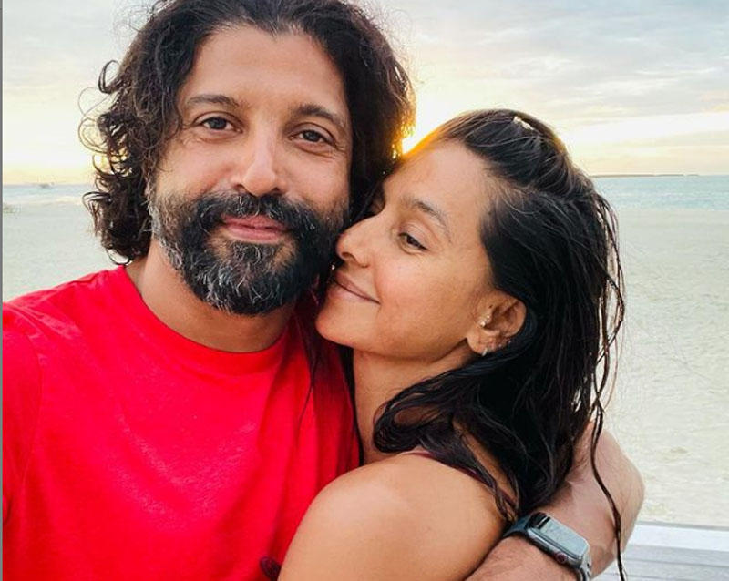 Farhan Akhtar posts a sweet message for beloved Shibani Dandekar on Valentine's Day