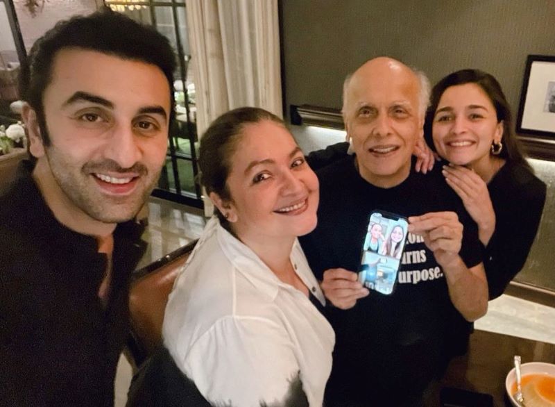 Alia Bhatt wishes '73 years young' father Mahesh Bhatt on birthday