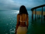 Jahnvi Kapoor enjoys moonlit night Maldives