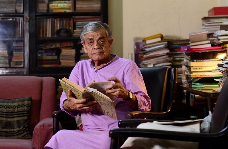 Feluda should be made in classical format: Sandip Ray
