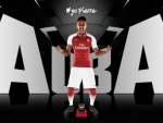 Arsenal signs Gabon striker Pierre-Emerick Aubameyang 