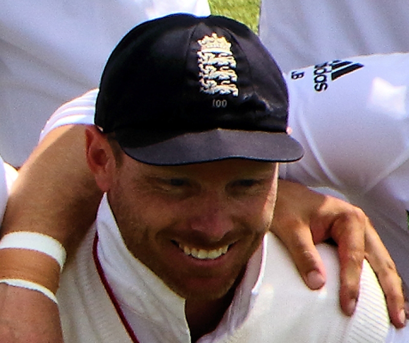 England cricketer Ian Bell to retire from professional cricket at end of domestic season