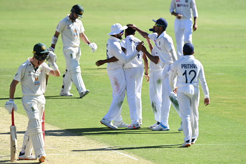 Brisbane Test: Inexperienced Indian bowlers limit Australia to 274/5 on day 1