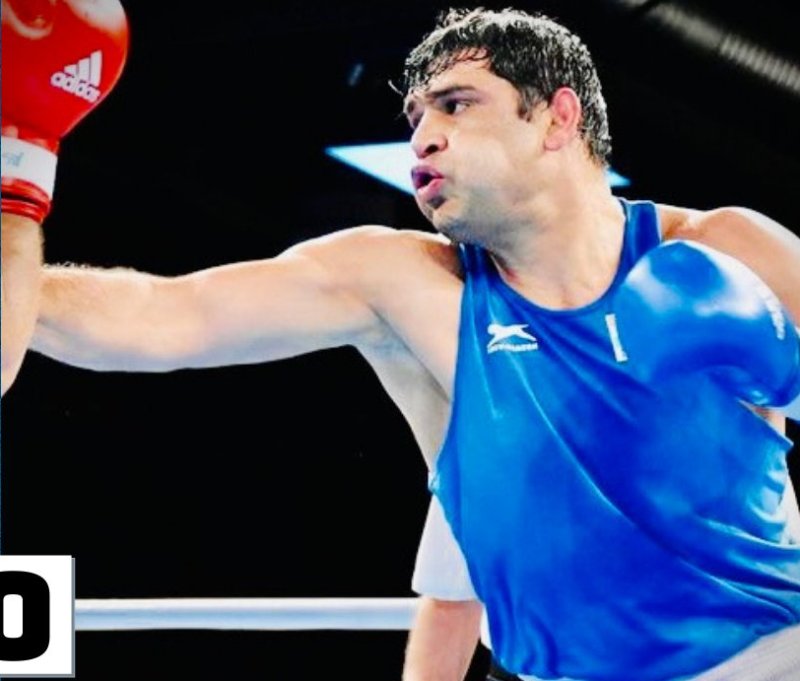 Indian boxer Satish Kumar loses to Bakhodir Jalolov of Uzbekistan