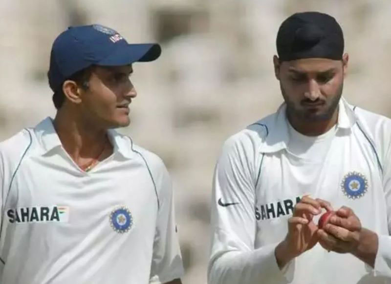 An absolute master of his art: Sourav Ganguly lauds Harbhajan Singh who announces retirement