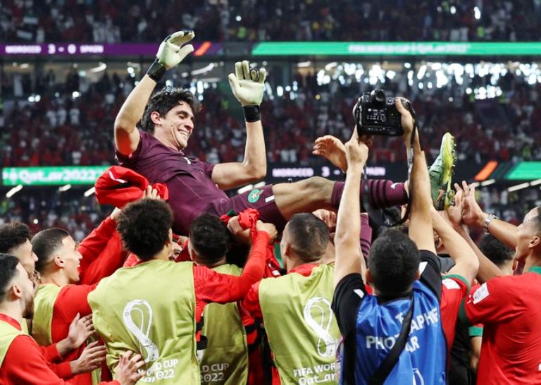 Keeper Bono helps Morocco oust Spain on penalties in World Cup