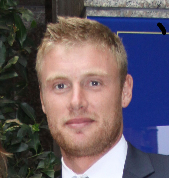 Ex-England cricketer Andrew Flintoff injured after car crash during 'Top Gear' shooting