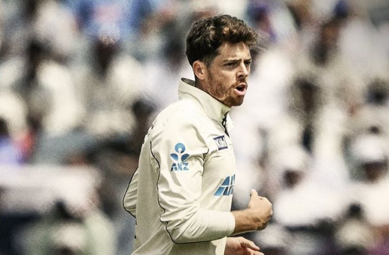 Santner's 5-wicket haul tames India's spirited run chase against New Zealand