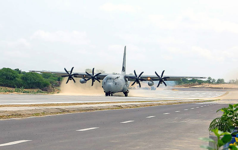 Union Ministers Rajnath Singh and Nitin Gadkari inaugurate Emergency Landing Facility in Rajasthan's Barmer dist