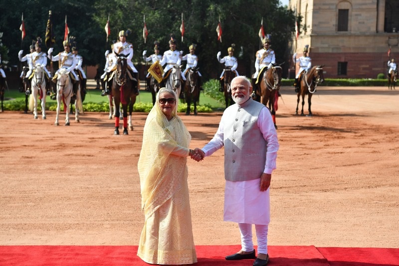 PM Modi receives Sheikh Hasina in New Delhi