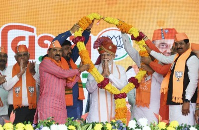 Modi-led BJP sweeps Gujarat, Congress eyes return in Himachal Pradesh