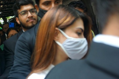 Jacqueline Fernandez appears before court in conman case