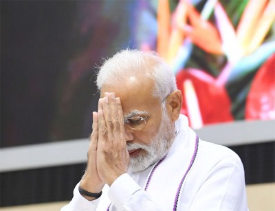 Sri Lanka's Mahasangh wishes Narendra Modi on birthday