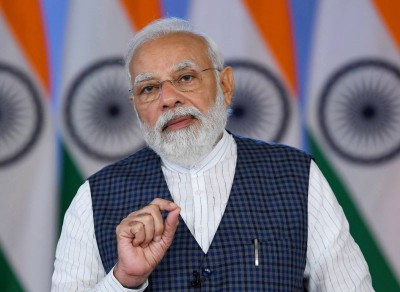 Covid-19: PM Modi holds meeting with top officials and ministers; Centre may ask states to stress on masks and social distancing