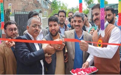 Jammu and Kashmir:  Hundreds of people examined, provided free medicines during Budgam health camp