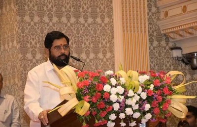 CM Eknath Shinde reviews disaster management in Maharashtra