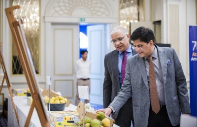 Piyush Goyal inaugurates 'Mango Festival' in Brussels