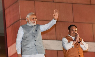 PM Modi joins BJP workers in victory celebration at Delhi party headquarters