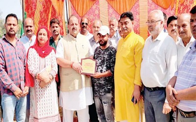 BJP leader lauds JK cricketers for performances in national, IPL sides