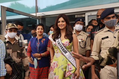 Miss Universe Harnaaz Kaur Sandhu arrives in New Delhi