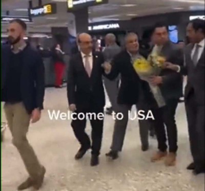 Pakistan Finance Minister blurts out F-word after he was heckled at US airport