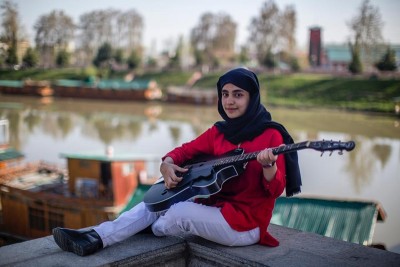 Kashmir's young rapper Anam Nasir breaks glass ceiling