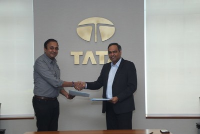 Tata Motors signs a MoU with Lithium Urban Technologies for one of the biggest EV fleet deployment in India