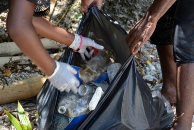 Chinese firm to charge 8.5 times more to collect garbage in Pakistan's Sindh