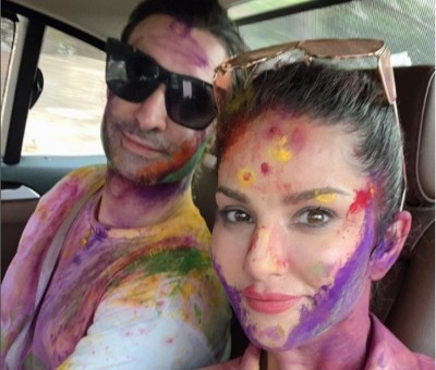 Sunny Leone celebrates Holi with fans, shares videos on Instagram