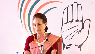 Congress' revival will not be easy, reminds Sonia Gandhi