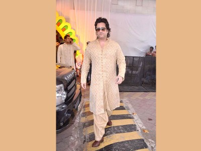 Fardeen Khan tests COVID-19 positive