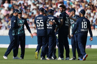 Reece Topley shines as England rout India by 100 runs to level series 1-1