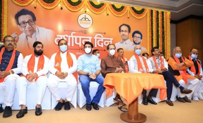 EC asks Team Thackeray, Shinde to submit documents proving majority for Sena control