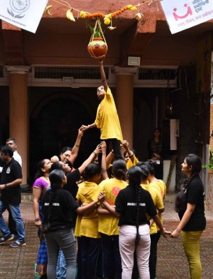 India celebrates Krishna Janmashtami